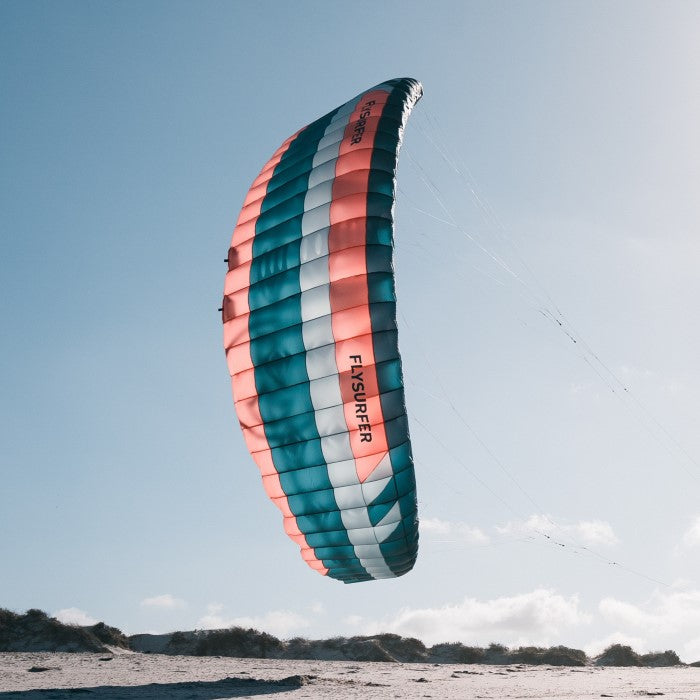 Eagle Kite Online Surfshop mit der Sportart Kitesurfen , der Kategorie Kites und der Unterkategorie Softkites.
