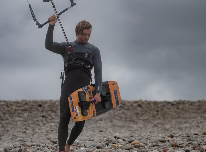 Airush AR24 Livewire AIRBoard, Handle and Fins Only – Twintip Kiteboard