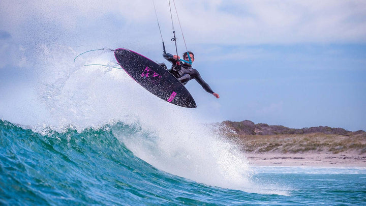 Airush AR24 OS-1 TEAM REFLEX CARBON – Directional Kiteboard
