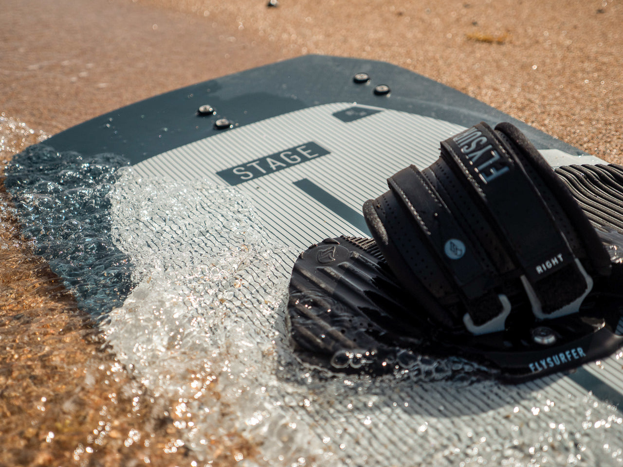 Flysurfer Stage 2 – Twintip Kiteboard