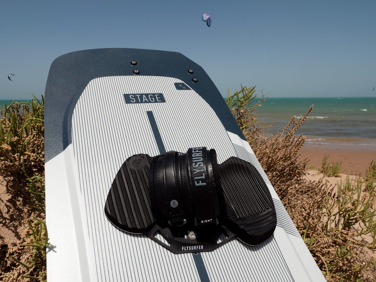 Flysurfer Stage 2 – Twintip Kiteboard