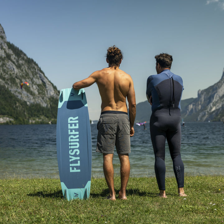Flysurfer Radical 9 – Twintip Kiteboard