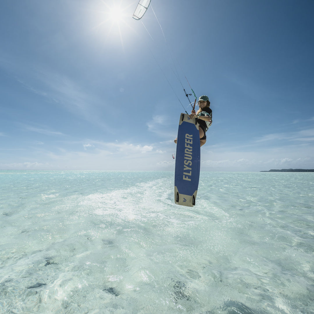 Flysurfer Radical 9 – Twintip Kiteboard