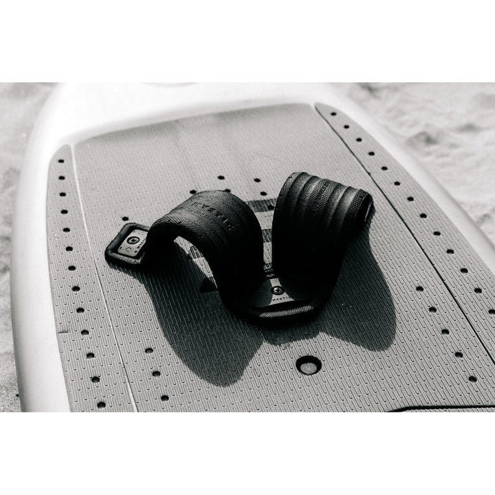 Mystic Foilboard V-shape Footstrap – Kiteboard- | Wingboard-Straps